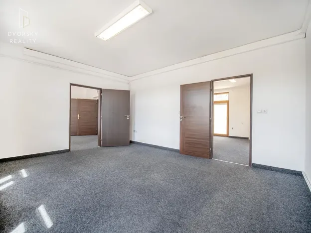 Prodej kanceláře, Mladá Boleslav, Ptácká, 305 m2