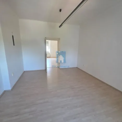 Pronájem kanceláře, Plzeň, Lobezská, 40 m2