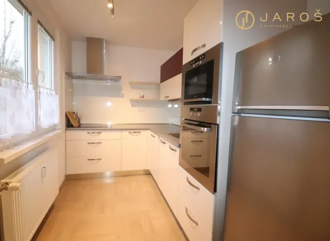 Pronájem bytu 2+1, Kadaň, Budovatelů, 55 m2