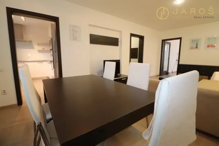 Pronájem bytu 2+1, Kadaň, Budovatelů, 55 m2