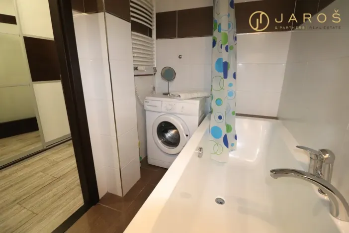 Pronájem bytu 2+1, Kadaň, Budovatelů, 55 m2
