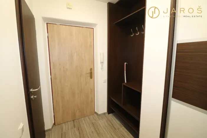 Pronájem bytu 2+1, Kadaň, Budovatelů, 55 m2