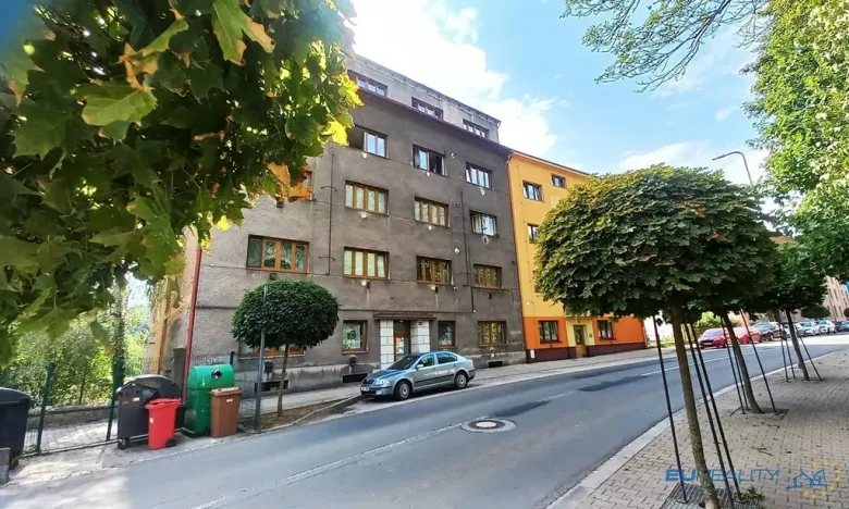Pronájem bytu 2+1, Náchod, Komenského, 86 m2