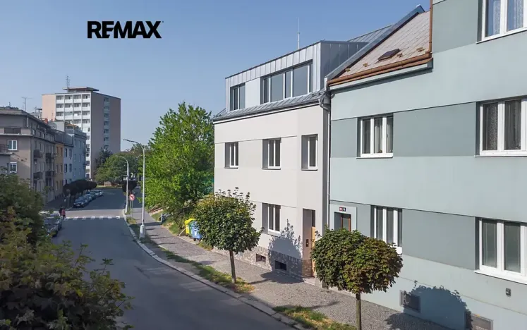 Prodej bytu 2+1, Slaný, Navrátilova, 76 m2