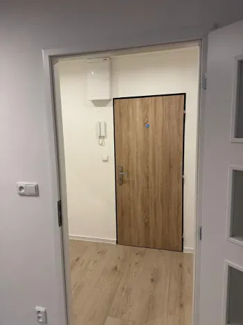Prodej bytu 2+kk, Praha - Krč, Hurbanova, 40 m2