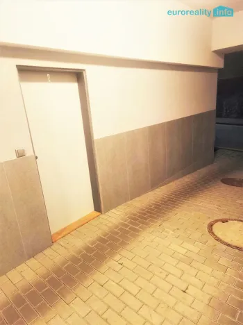 Pronájem bytu 1+1, Lochovice, 32 m2