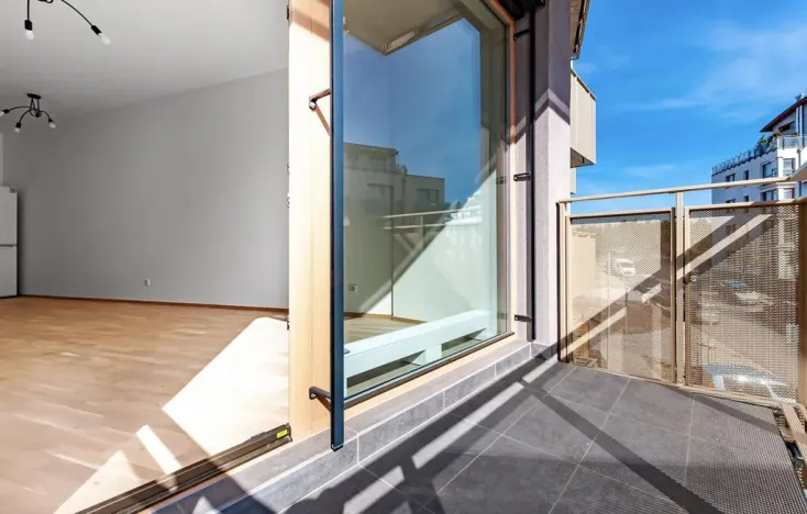 Pronájem bytu 2+kk, Praha - Malešice, Univerzitní, 53 m2