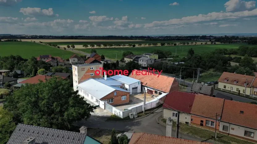 Prodej výrobních prostor, Čehovice, 1210 m2
