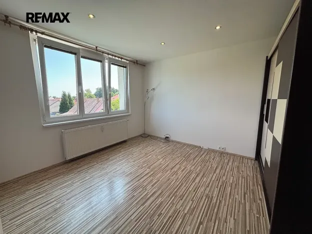 Prodej bytu 3+kk, Vilémov, Žatecká, 59 m2