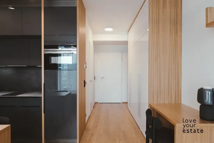 Prodej bytu 1+kk, Praha - Bubeneč, Vítězné náměstí, 35 m2
