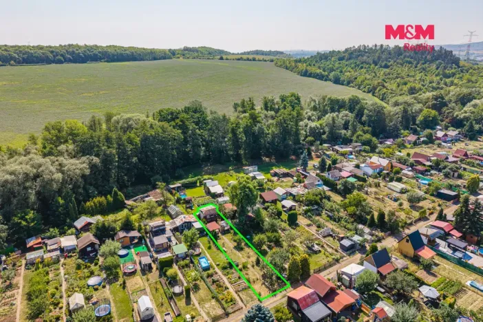 Prodej zahrady, Kadaň, 304 m2