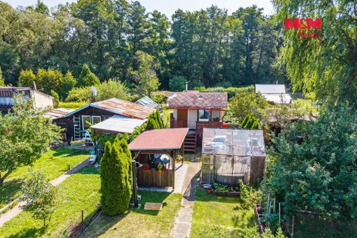 Prodej zahrady, Kadaň, 304 m2