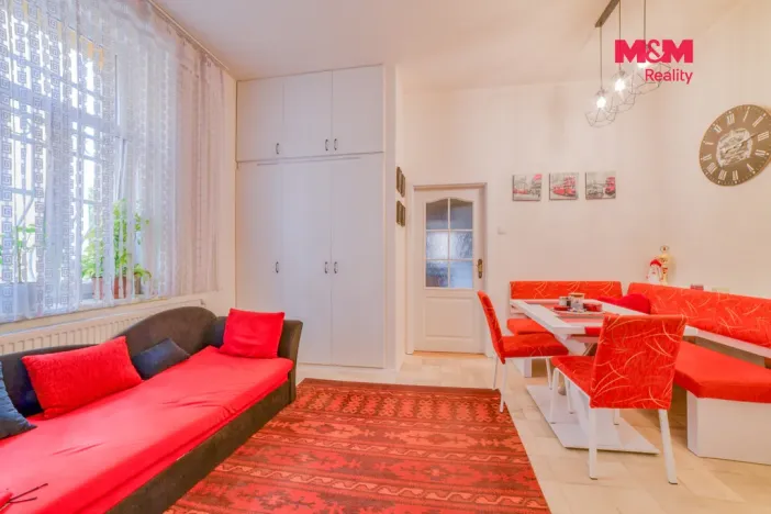 Prodej bytu 2+1, Mariánské Lázně, Nákladní, 53 m2