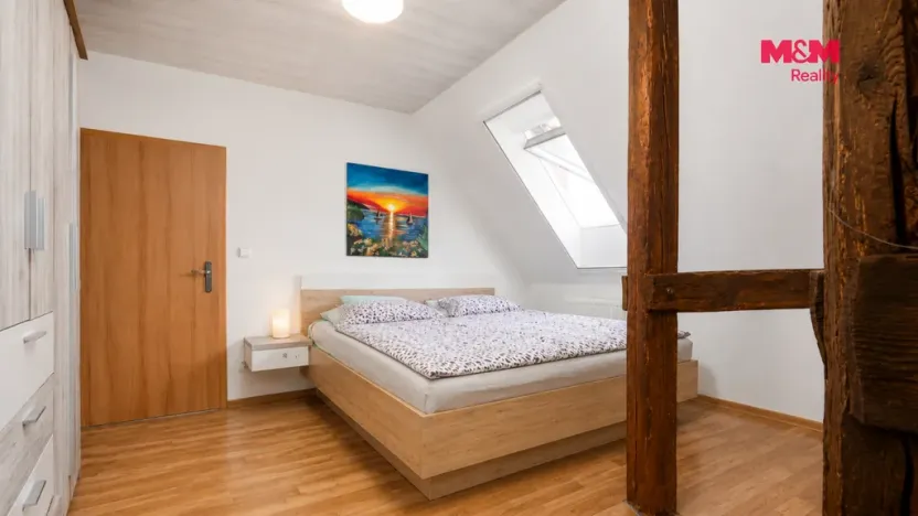 Prodej bytu 3+1, Milovice, Mírová, 93 m2