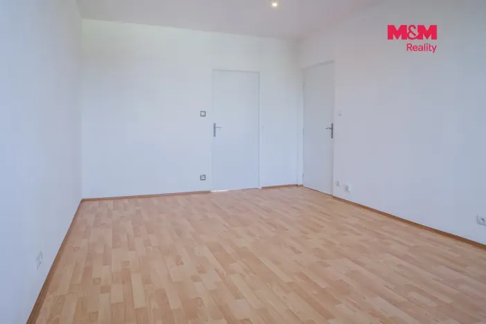 Pronájem bytu 2+1, Cheb, Osvobození, 56 m2