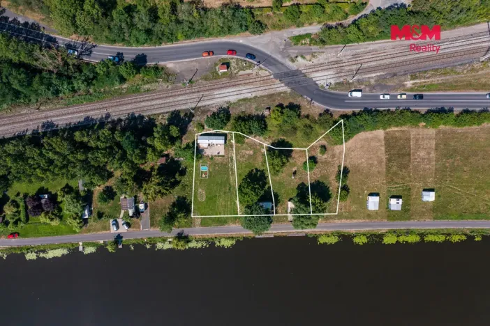 Prodej zahrady, Křešice, 612 m2