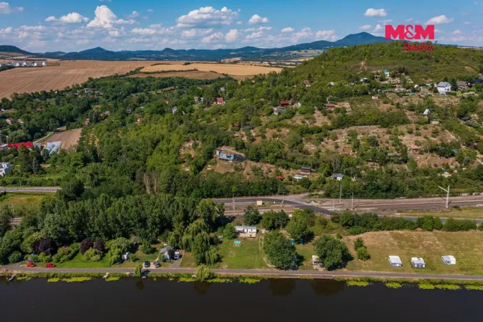 Prodej zahrady, Křešice, 449 m2
