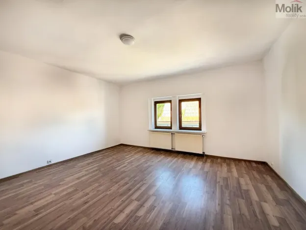 Pronájem bytu 4+1, Osek, Obránců míru, 159 m2