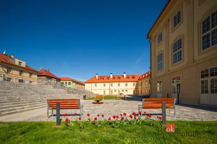 Prodej bytu 3+kk, Jince, Slavíkova, 109 m2
