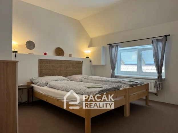 Pronájem rodinného domu, Bílá Lhota - Hradečná, 160 m2