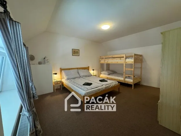 Pronájem rodinného domu, Bílá Lhota - Hradečná, 160 m2