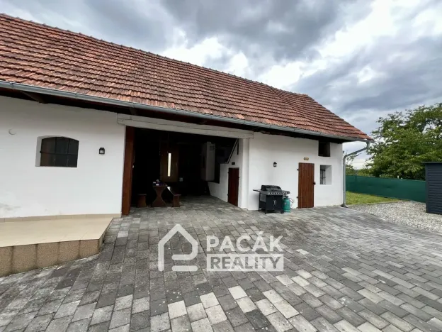 Pronájem rodinného domu, Bílá Lhota - Hradečná, 160 m2