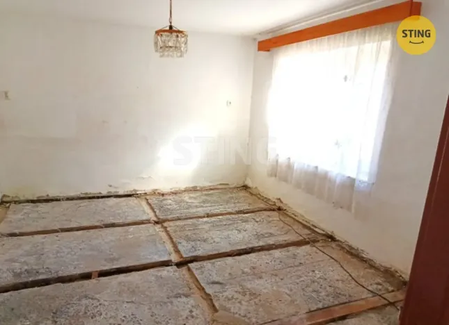 Prodej rodinného domu, Karlovice, 157 m2