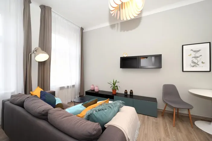Pronájem bytu 1+1, Praha - Vršovice, Moskevská, 36 m2