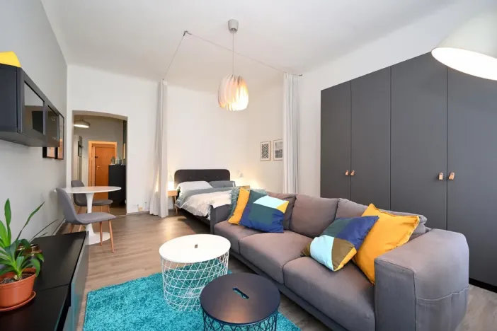 Pronájem bytu 1+1, Praha - Vršovice, Moskevská, 36 m2
