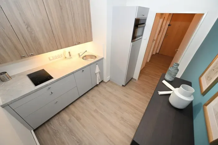 Pronájem bytu 1+1, Praha - Vršovice, Moskevská, 36 m2
