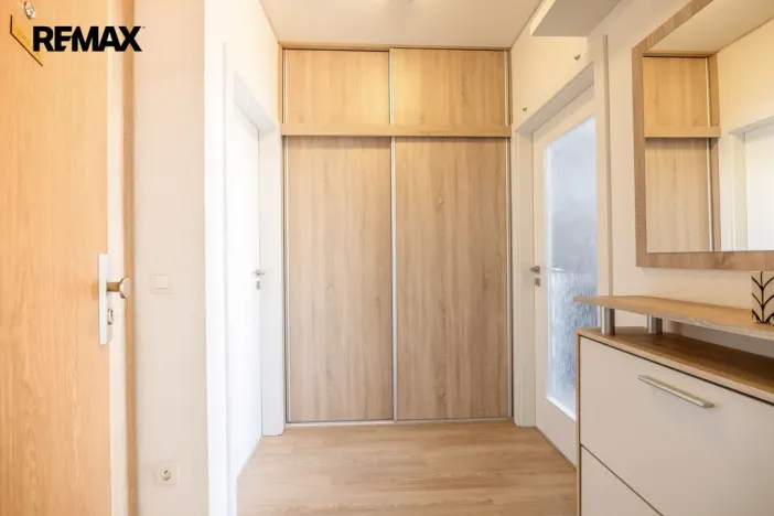 Prodej bytu 2+kk, Praha - Hostivař, Chudenická, 42 m2