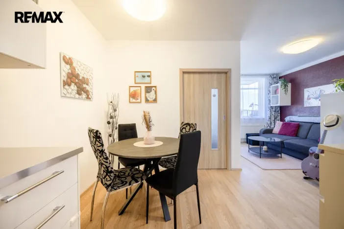 Prodej bytu 2+kk, Praha - Hostivař, Chudenická, 42 m2
