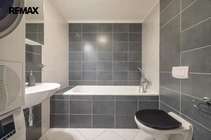 Prodej bytu 2+kk, Praha - Hostivař, Chudenická, 42 m2