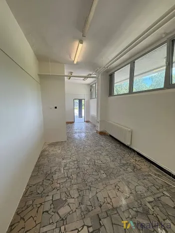 Pronájem obchodního prostoru, Orlová, U Moravy, 28 m2