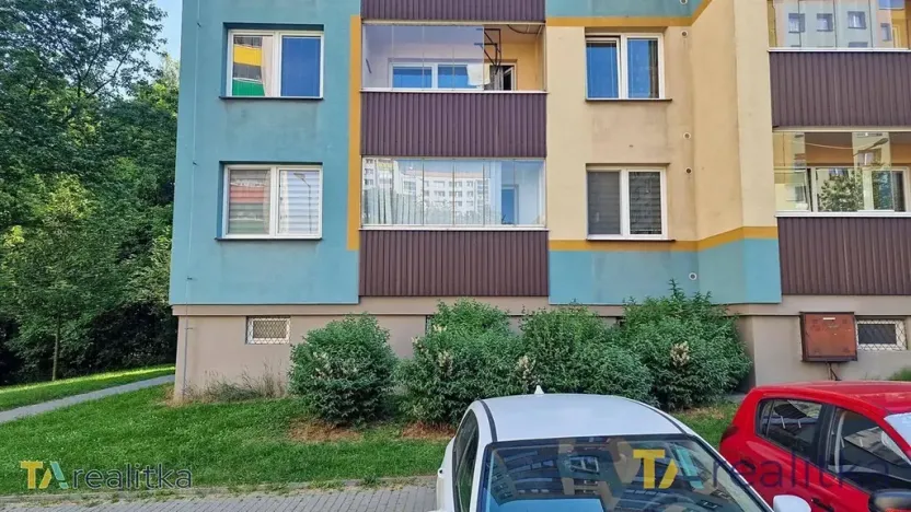 Prodej bytu 3+1, Orlová, Adamusova, 65 m2