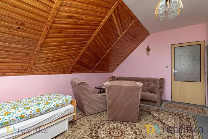 Prodej rodinného domu, Střítež, 250 m2
