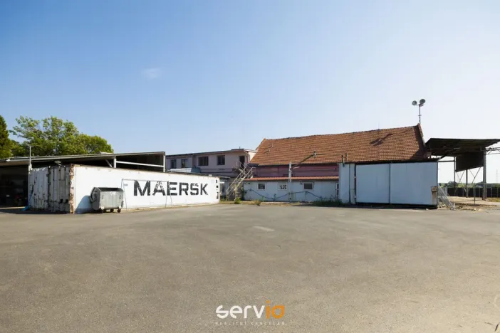 Prodej výrobních prostor, Tištín, 3100 m2