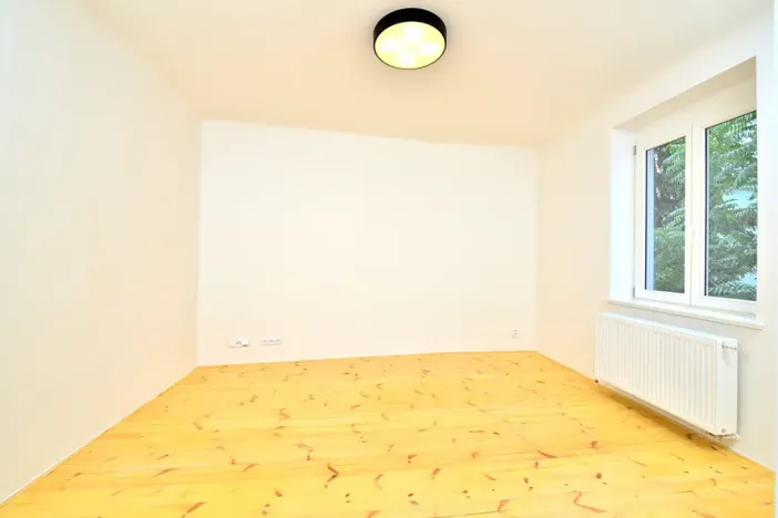 Pronájem bytu 3+kk, Praha - Kobylisy, Na Stírce, 82 m2