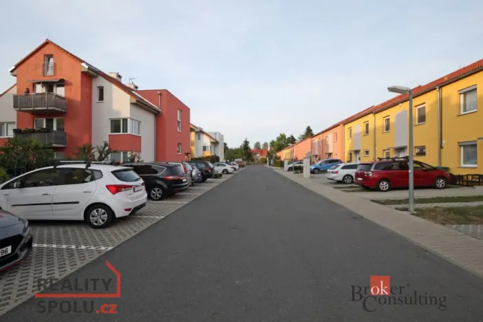 Prodej bytu 3+kk, Jinočany, Smetanova, 74 m2