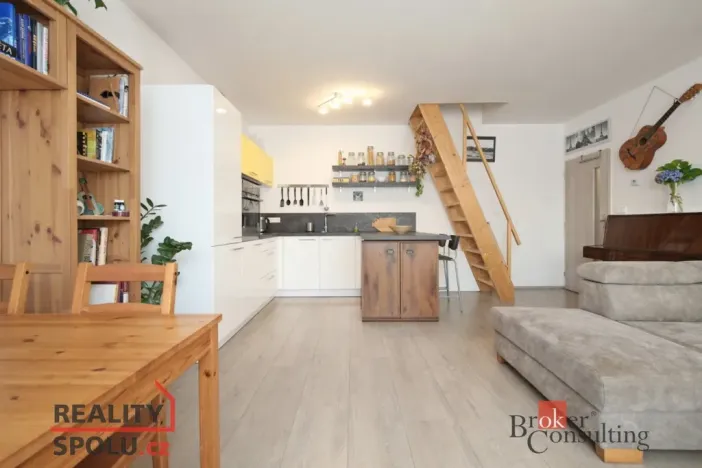 Prodej bytu 3+kk, Jinočany, Smetanova, 74 m2