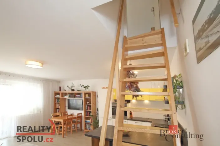 Prodej bytu 3+kk, Jinočany, Smetanova, 74 m2