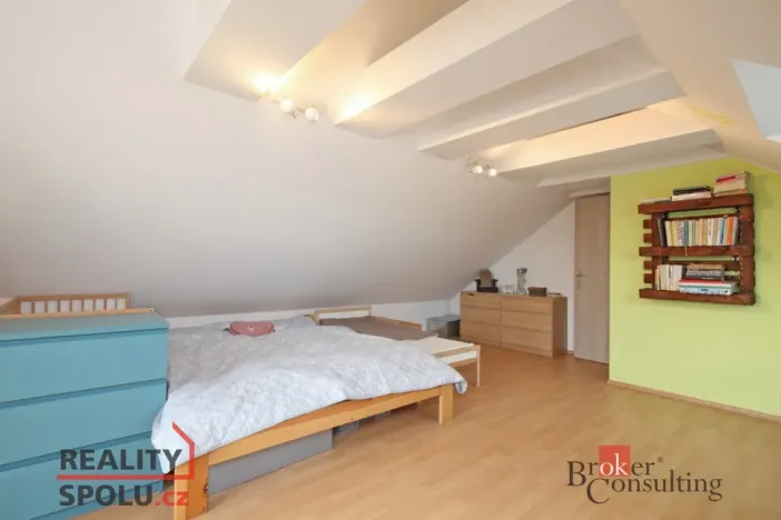 Prodej bytu 3+kk, Jinočany, Smetanova, 74 m2