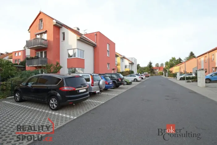 Prodej bytu 3+kk, Jinočany, Smetanova, 74 m2