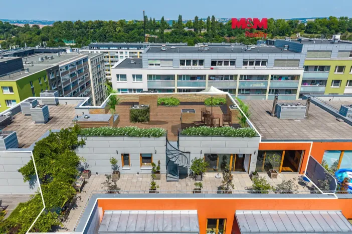 Prodej bytu 5+kk, Praha, Jeseniova, 189 m2