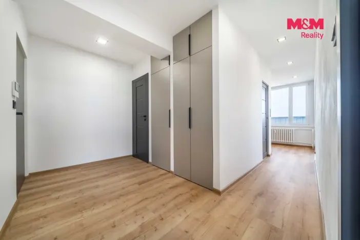 Prodej bytu 2+1, Plzeň - Doudlevce, 58 m2