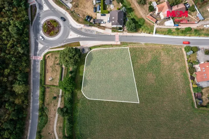 Prodej pozemku pro bydlení, Králův Dvůr, Jungmannova, 1934 m2