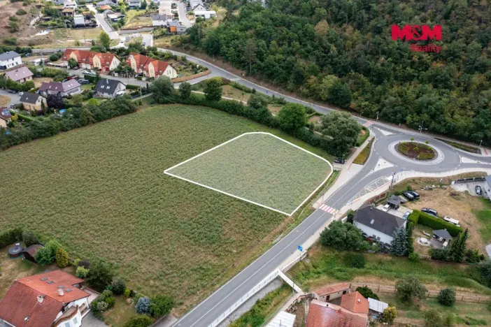 Prodej pozemku pro bydlení, Králův Dvůr, Jungmannova, 1934 m2