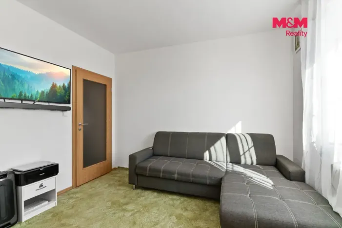 Prodej bytu 2+kk, Liberec - Liberec VI-Rochlice, Nádvorní, 48 m2