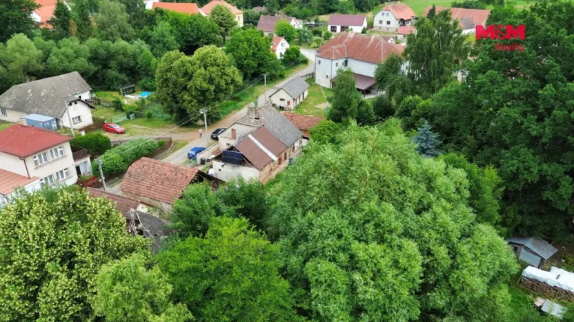 Prodej rodinného domu, Nemyšl - Hoštice, 150 m2