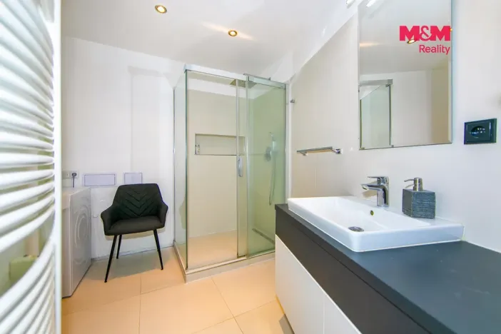 Prodej bytu 5+kk, Praha - Libeň, Na Rokytce, 164 m2